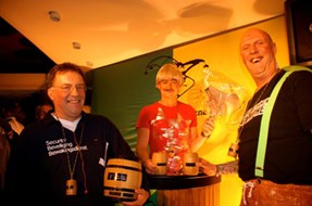 De winnaars Guus Meeuwsen, Peter van Berkel en Jack Zagers                  (FOTO Berrie Otten)