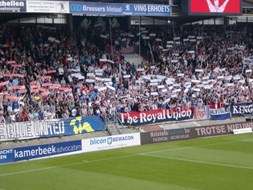 De trouwe supporters van de Kingsize.